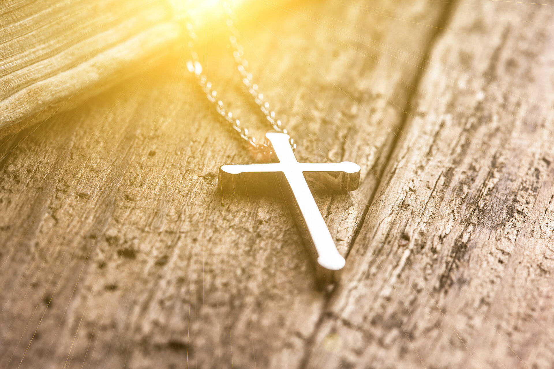 Kreuzanhänger Kreuzanhänger